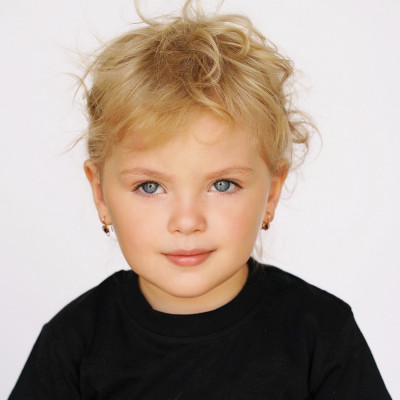 Микаэла Кальян